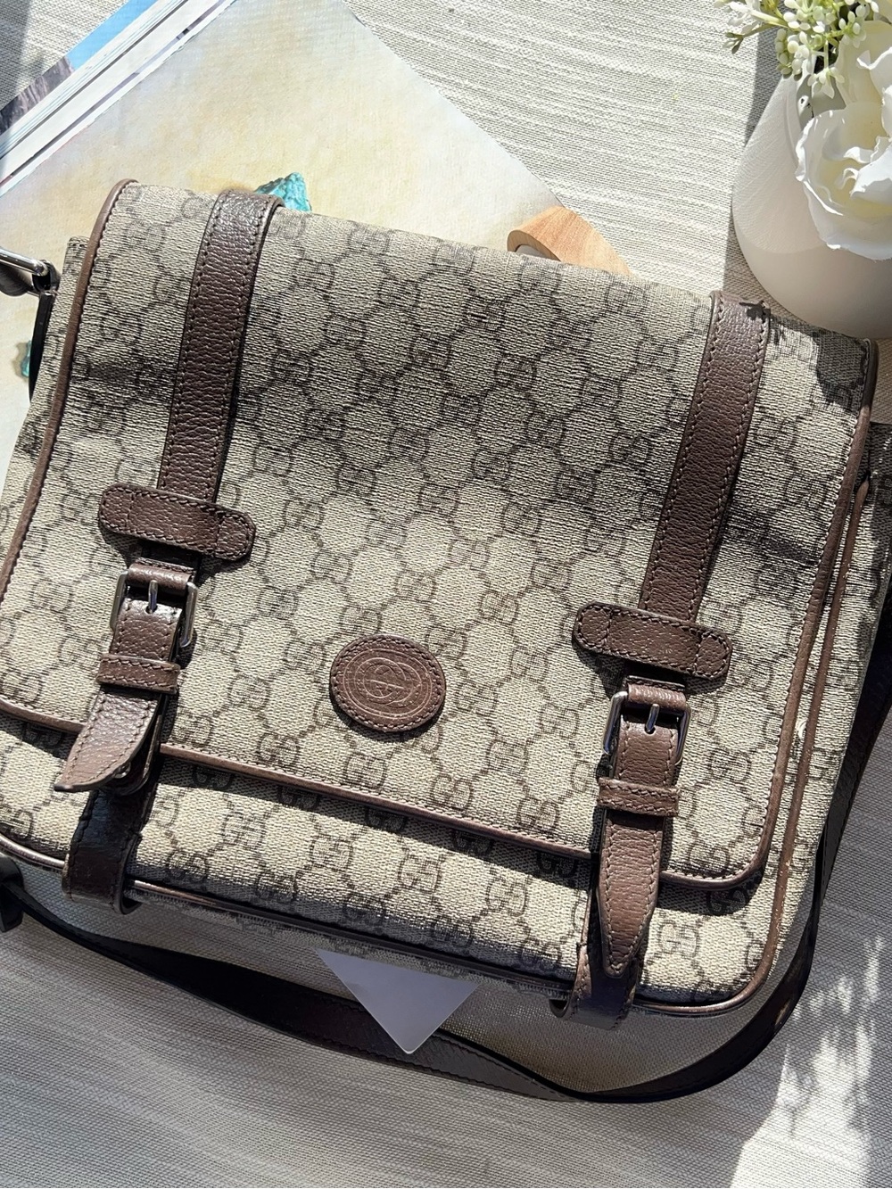 Gucci GG Supreme Monogram Interlocking G Flap Messenger Bag